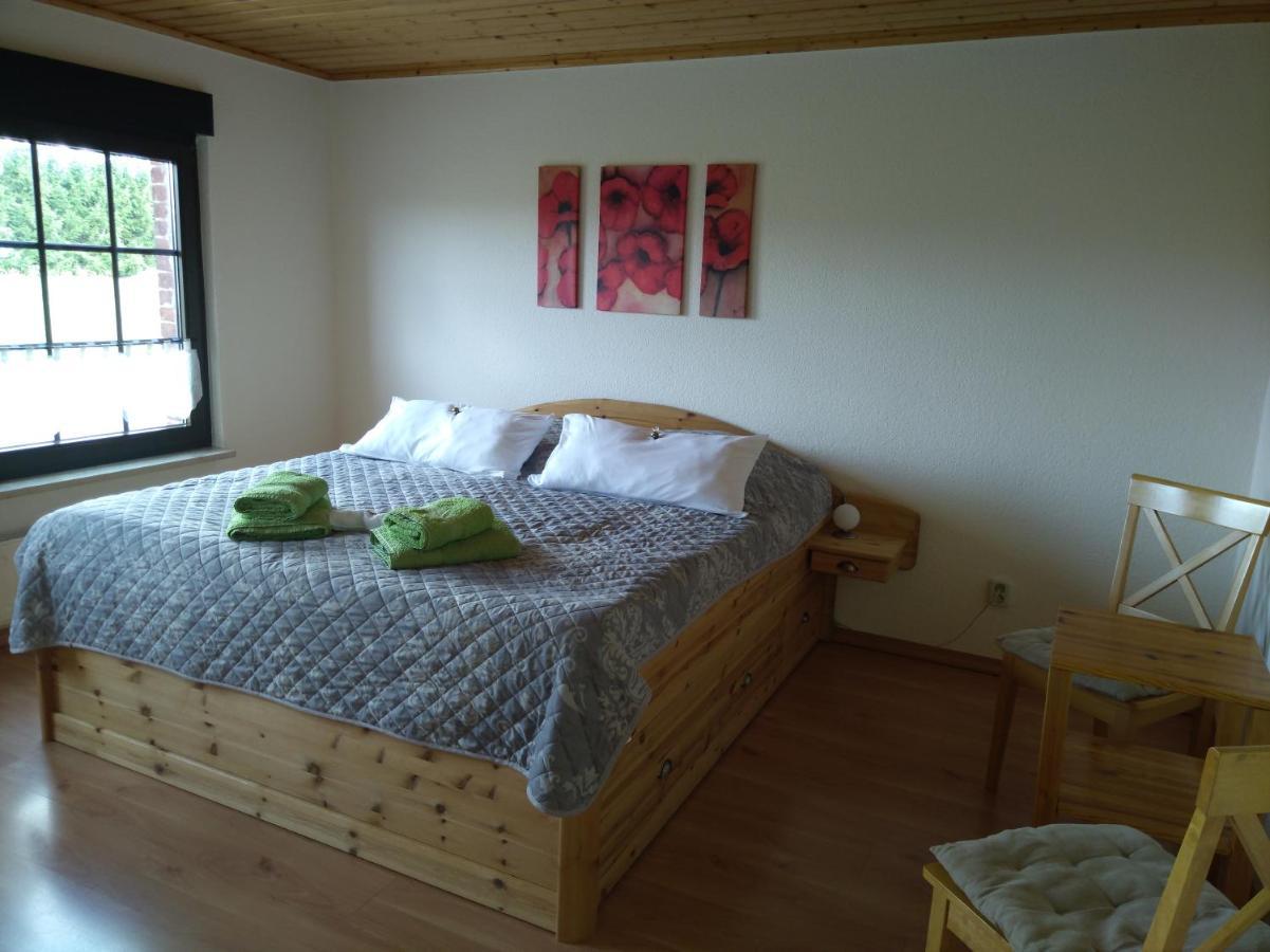 Dorfidyll Wendisch Priborn Apartment Bagian luar foto